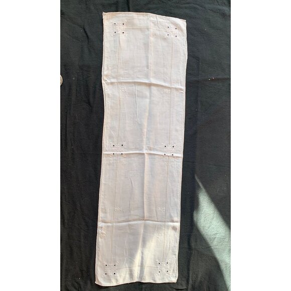 Vintage White Linen Table Runner with Embroidered Floral Details 15x48 - Picture 1 of 10